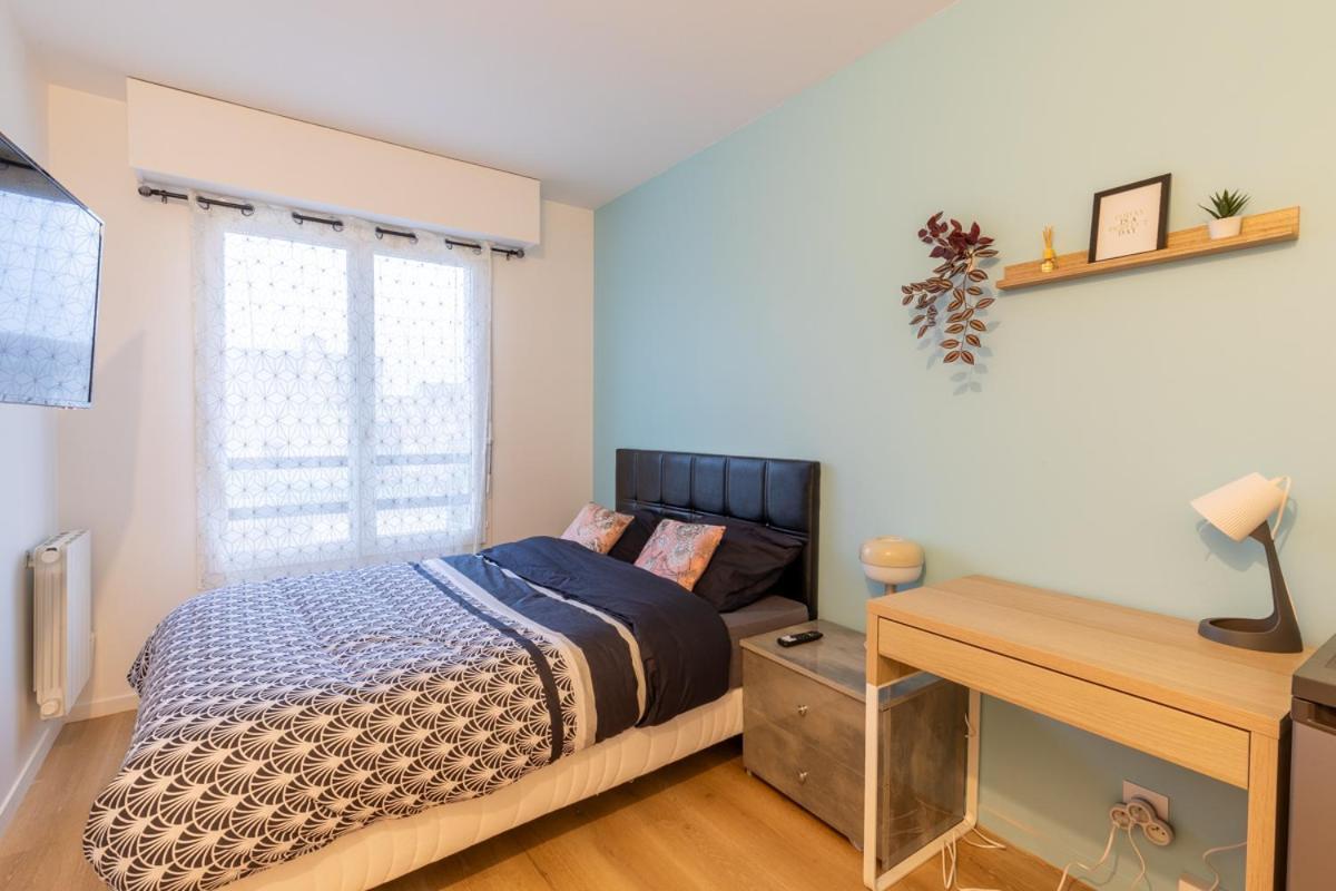 Le Beau Refuge Parisien De Cergy - Parisian Modern Flat At Cergy Bed & Breakfast Екстериор снимка