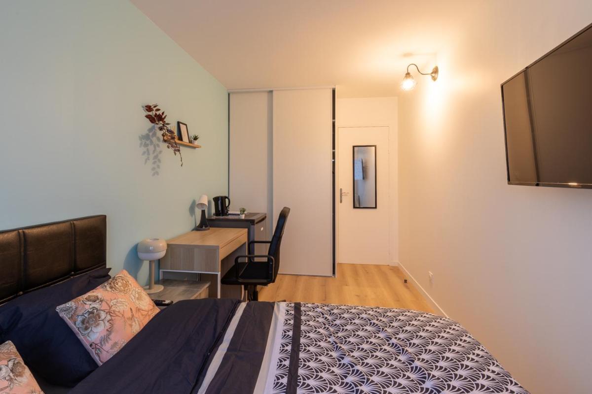 Le Beau Refuge Parisien De Cergy - Parisian Modern Flat At Cergy Bed & Breakfast Екстериор снимка